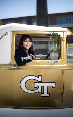 photo of Lilly Ayala