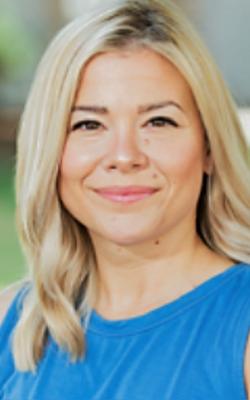 Photo of Kelly Williams